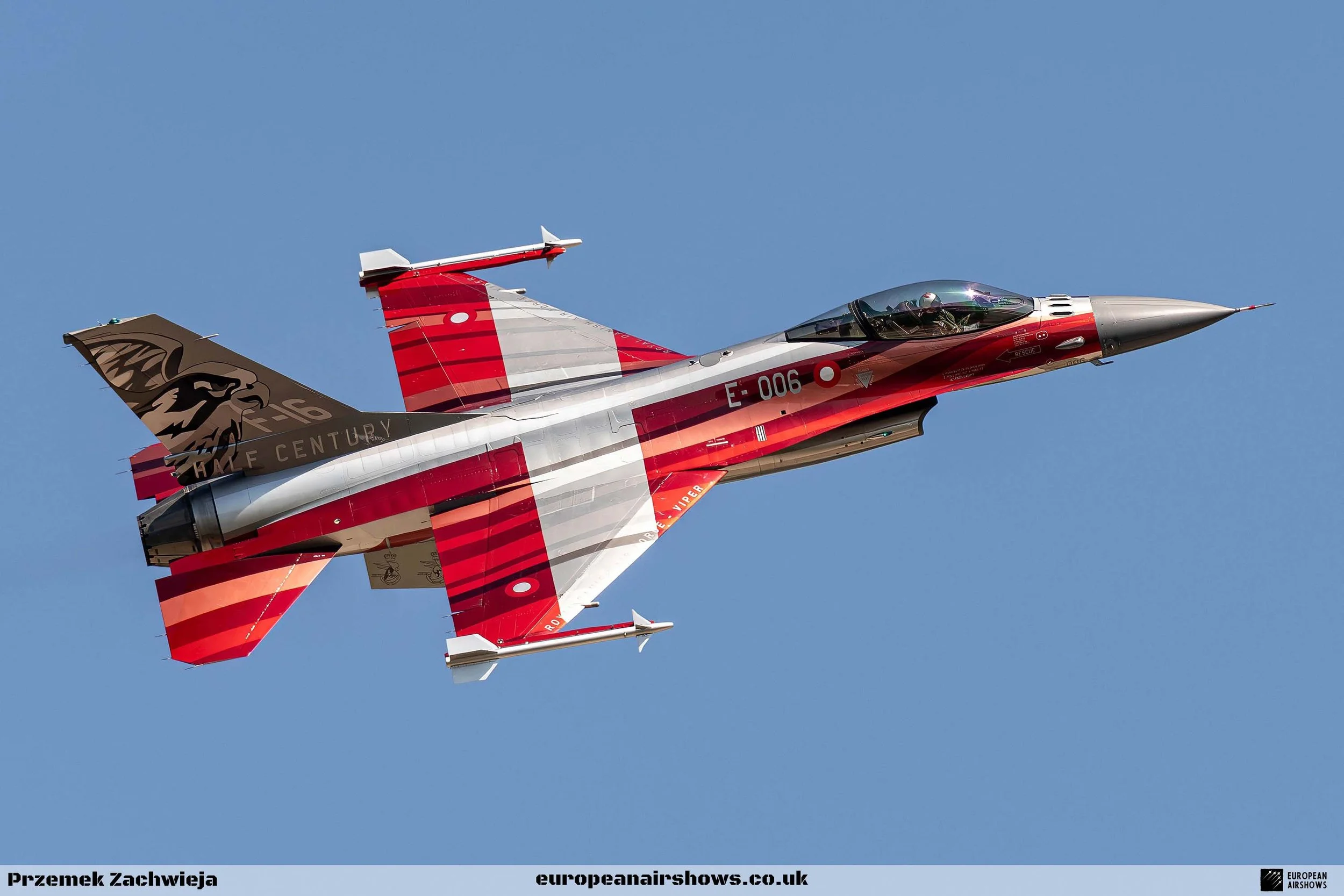Royal Danish Air Force F-16 Solo Display Team to Display at RIAT